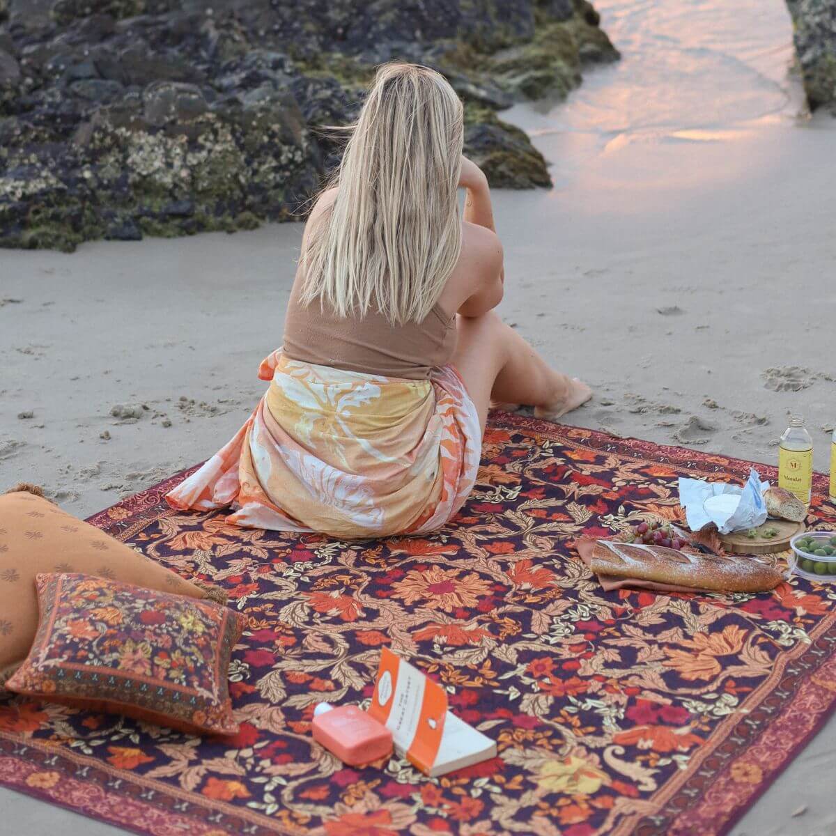 Forest Picnic Rug - Spice