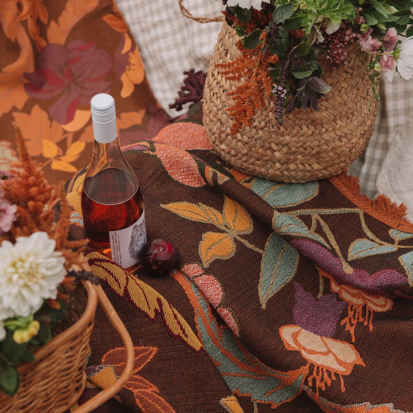 Flora Picnic Rug Plum